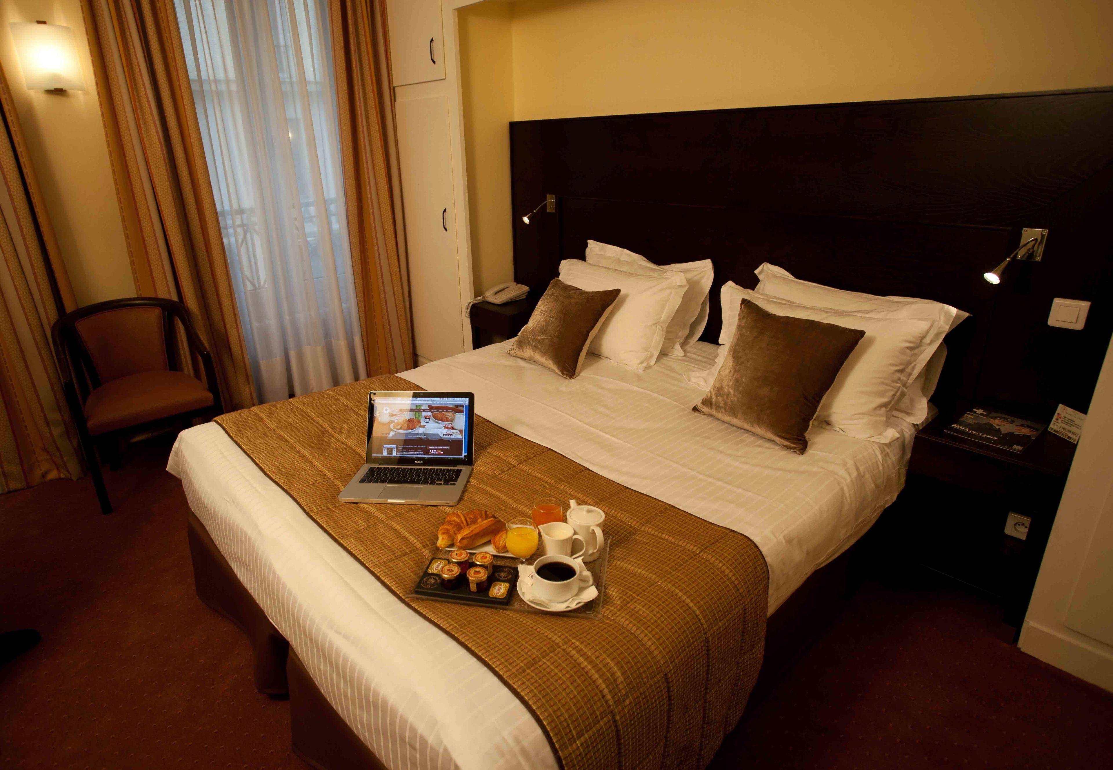 Du Nord Et De L'est Hotel 3*