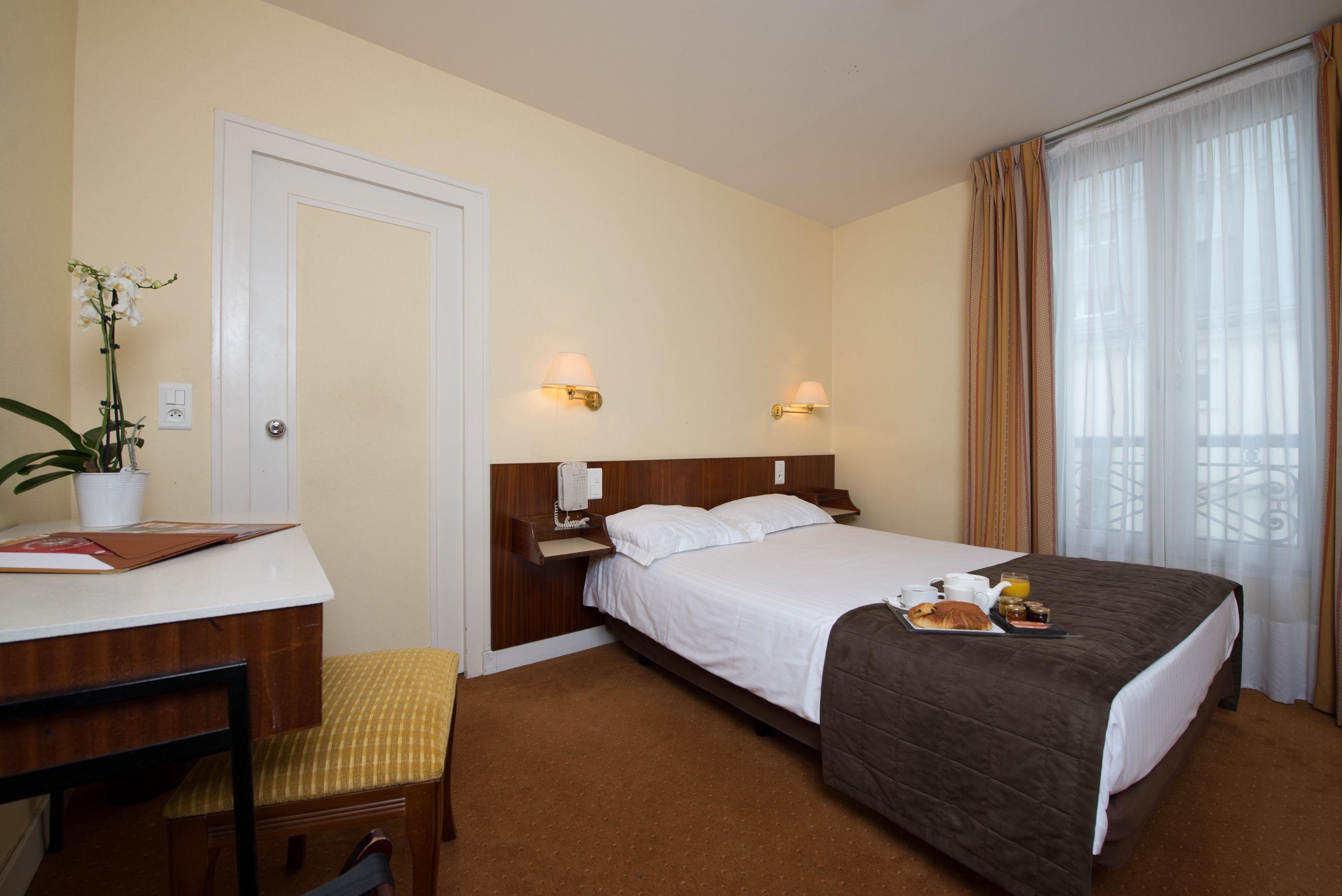 Du Nord Et De L'est Parigi