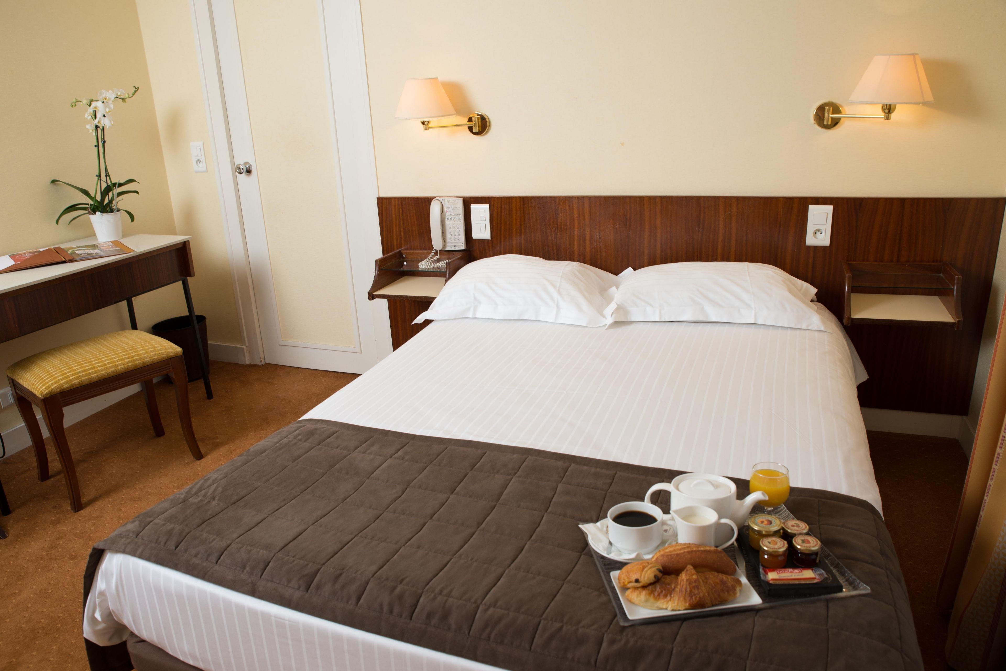 Hotel Du Nord Et De L'est Parigi