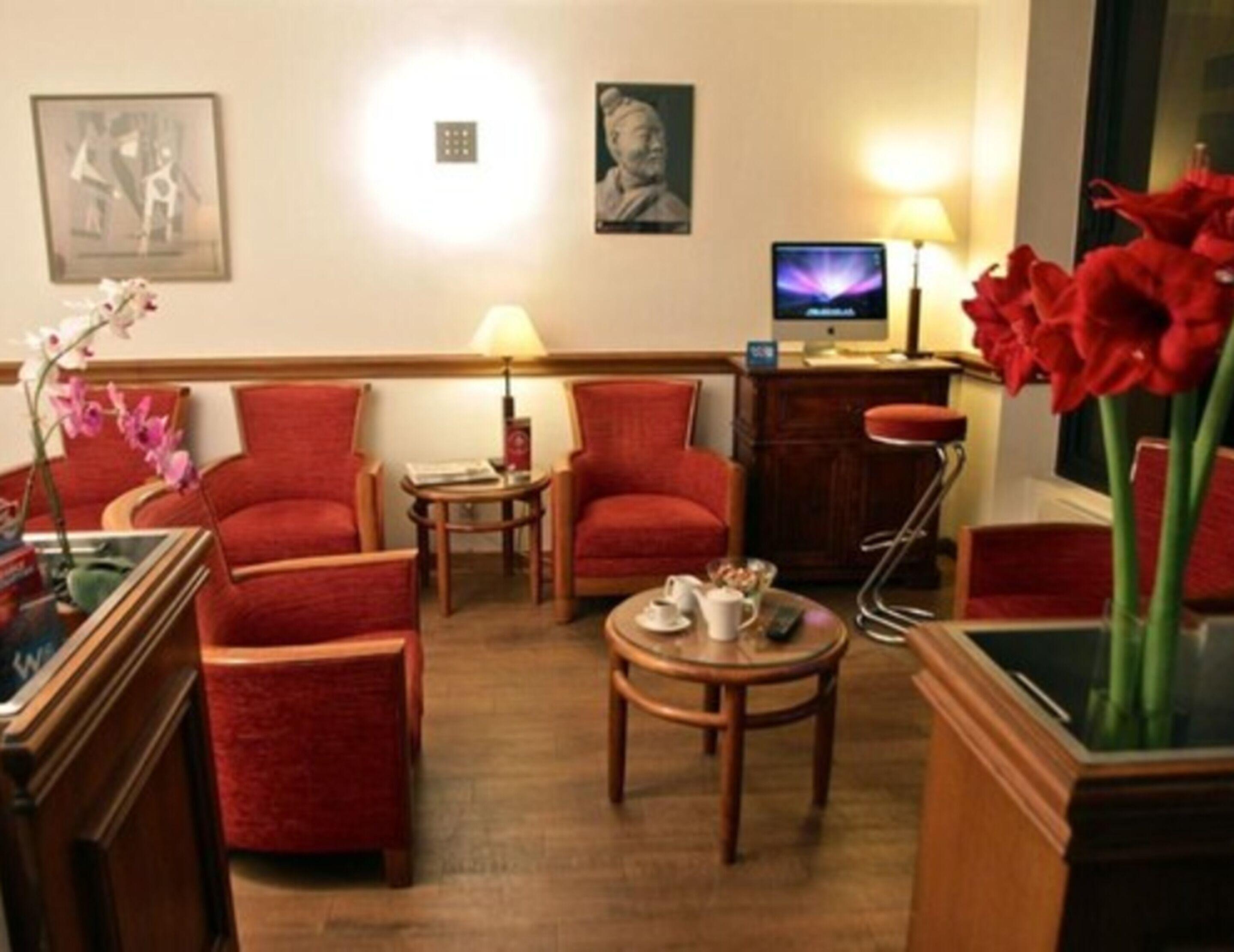 Hotel Du Nord Et De L'est 3*