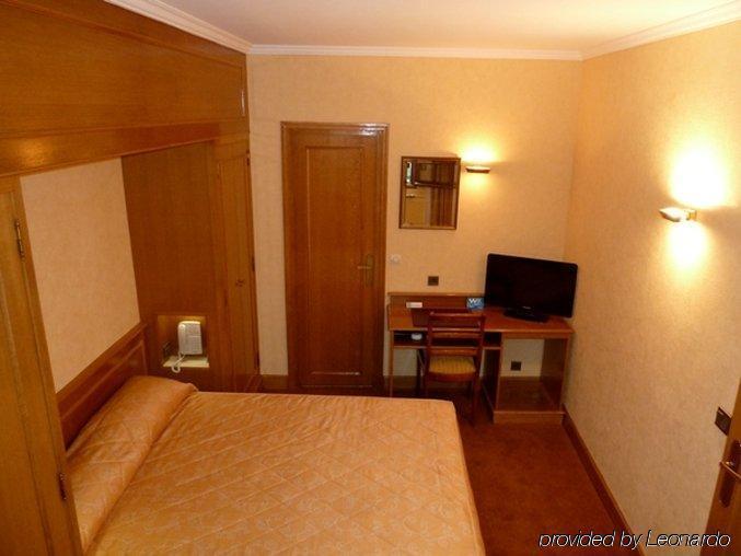 Du Nord Et De L'est 3* Parigi